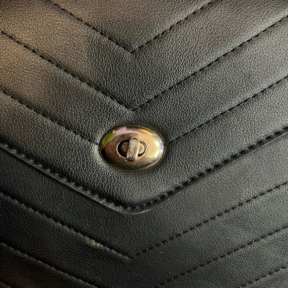 black Backpack good condition - Picture 6 of 11